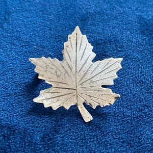 Bond Boyd Sterling Silver (925) Maple Leaf Brooch
